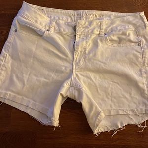 White Jean Short